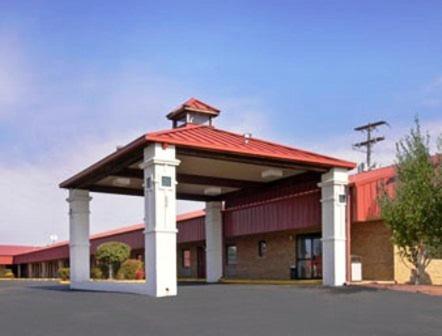 Americas Best Value Inn - Batesville Bagian luar foto