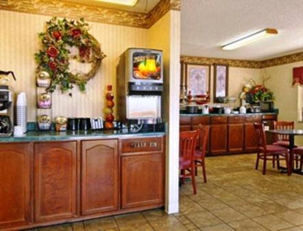Americas Best Value Inn - Batesville Restoran foto